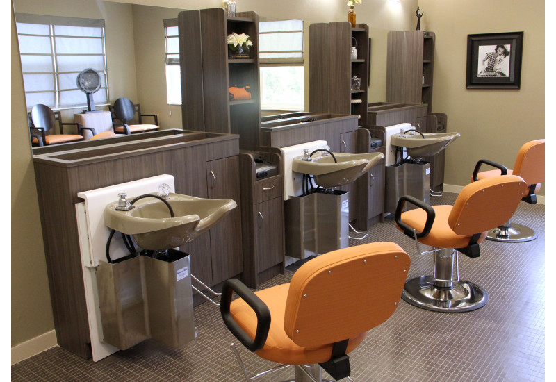 Salon / Barber Shop